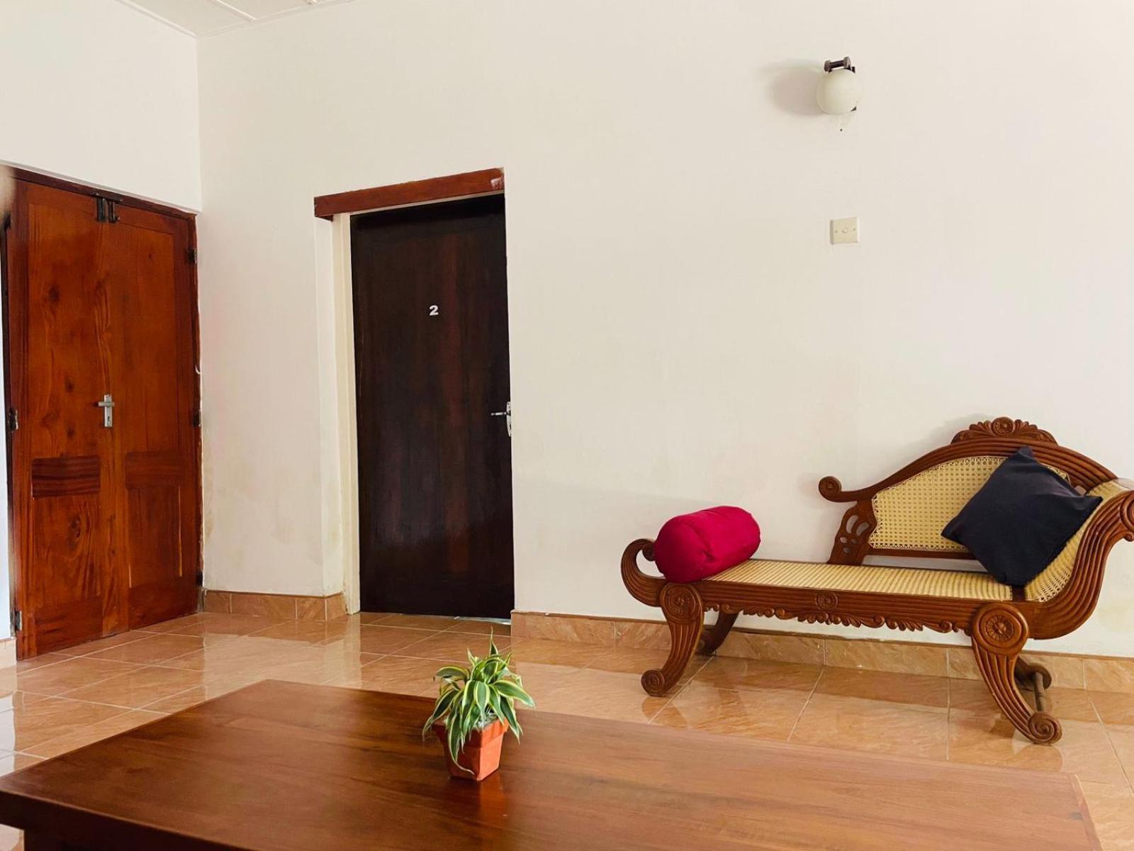 The Beez Hotel เนกอมโบ ภายนอก รูปภาพ